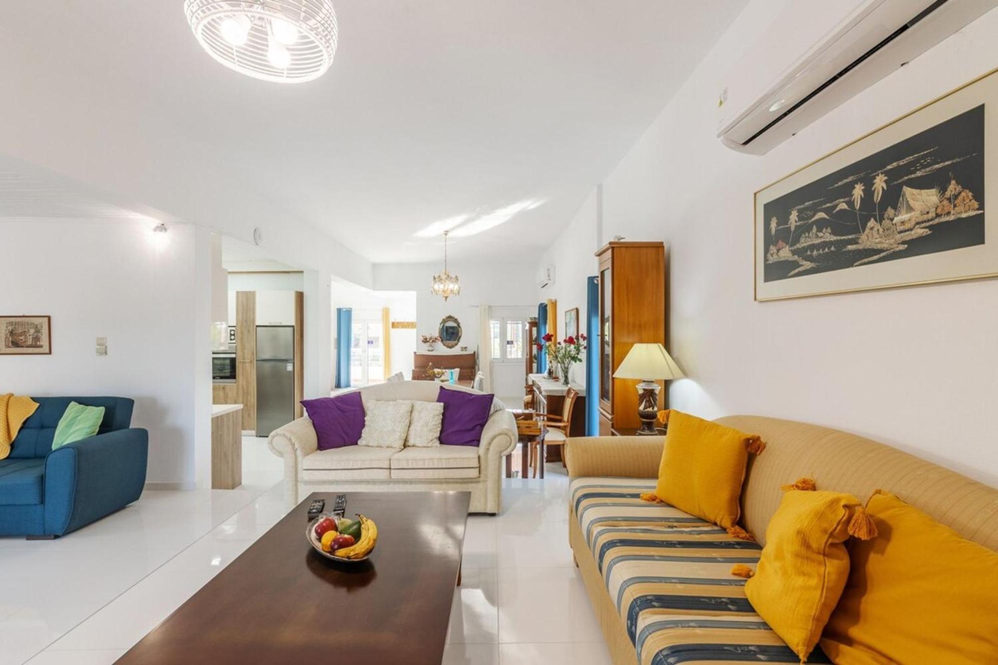 Amazing Villa Chrysanthi With Private Pool In Heraklion Epano Vathia Bagian luar foto