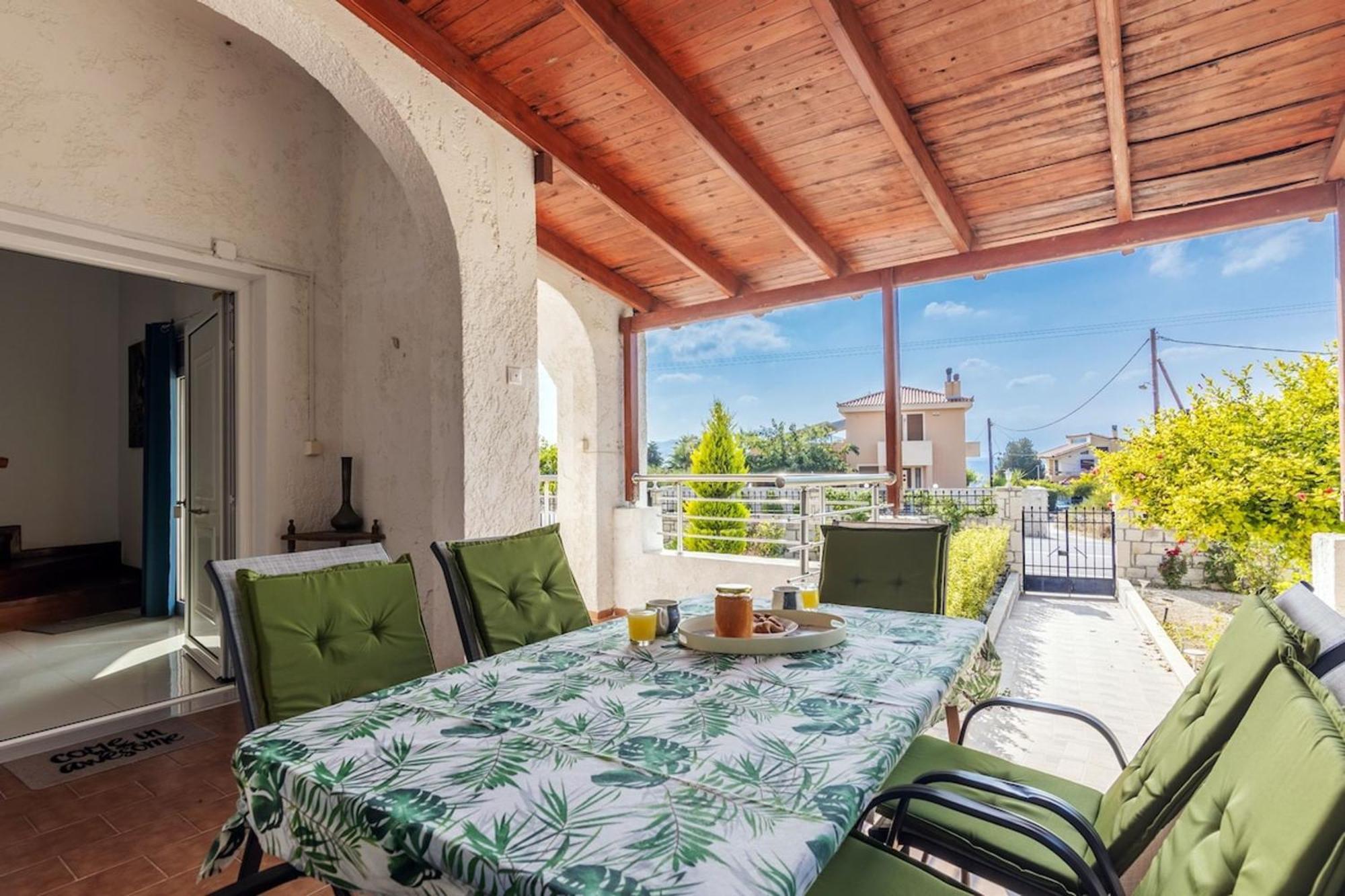 Amazing Villa Chrysanthi With Private Pool In Heraklion Epano Vathia Bagian luar foto