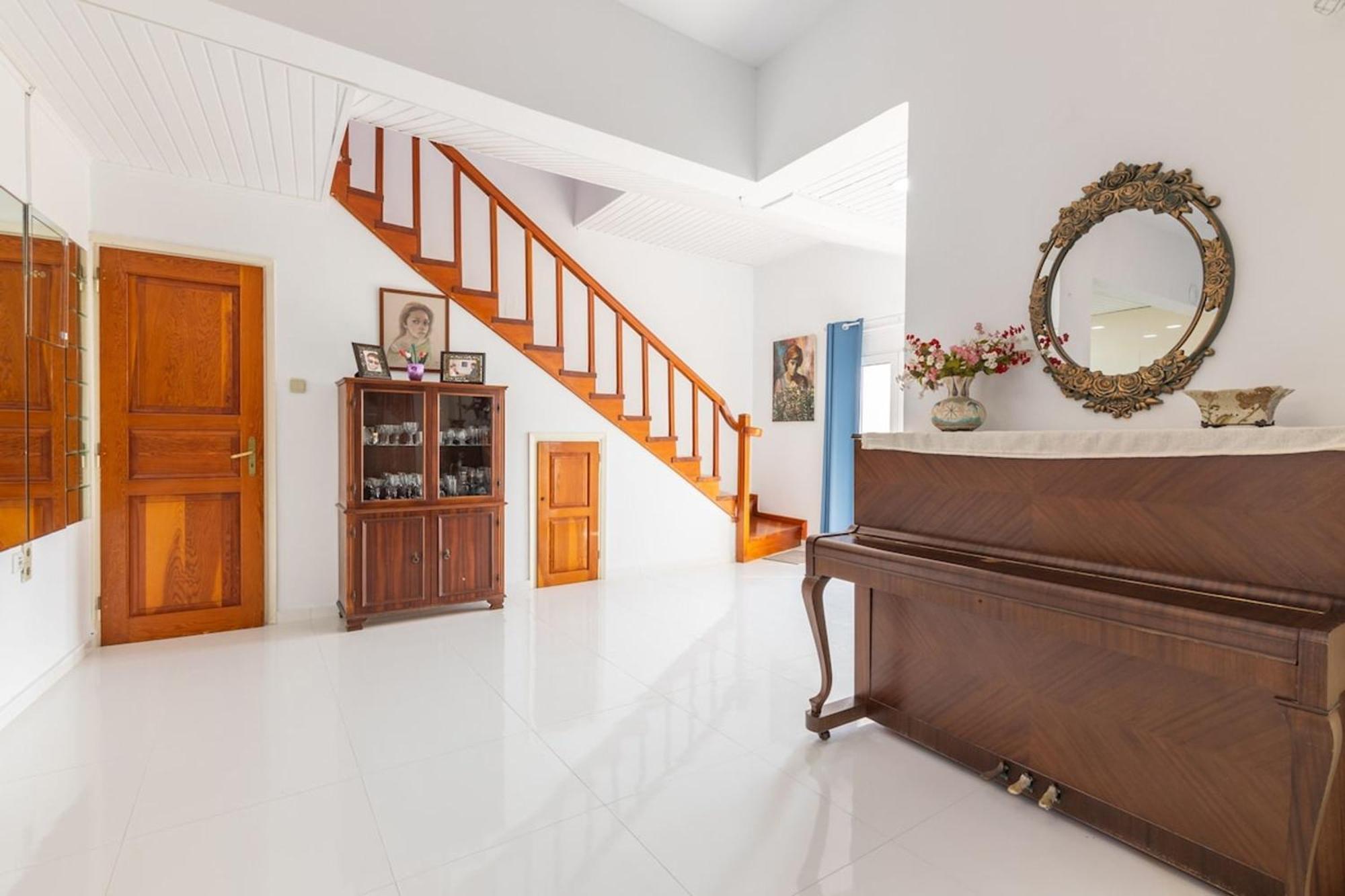 Amazing Villa Chrysanthi With Private Pool In Heraklion Epano Vathia Bagian luar foto